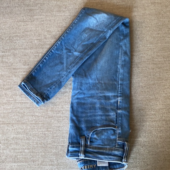 American Eagle next level stretch super hi-rise jeggings. Size 2 short (petite) - Picture 4 of 11